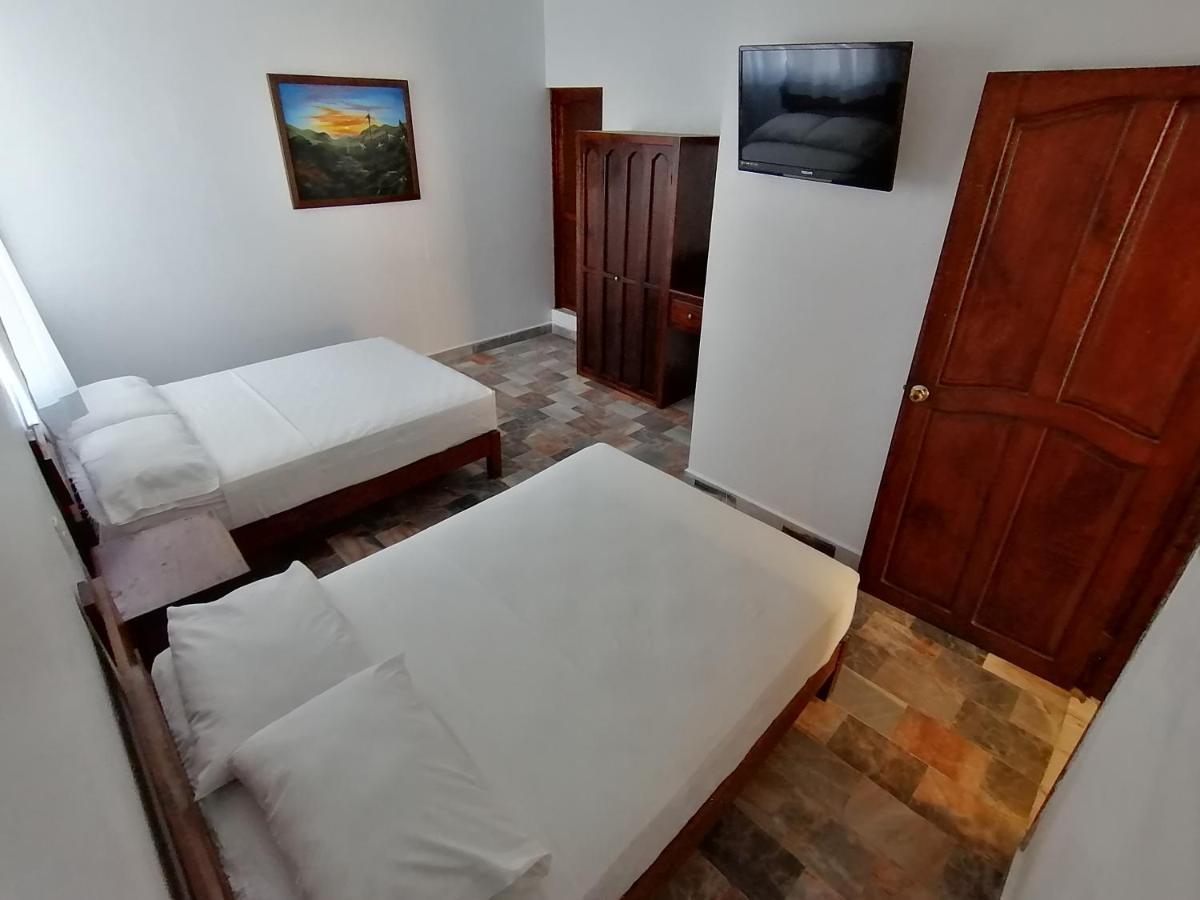 Don Luis Hostal - Sucursal Hidalgo - Tecolutla Luaran gambar